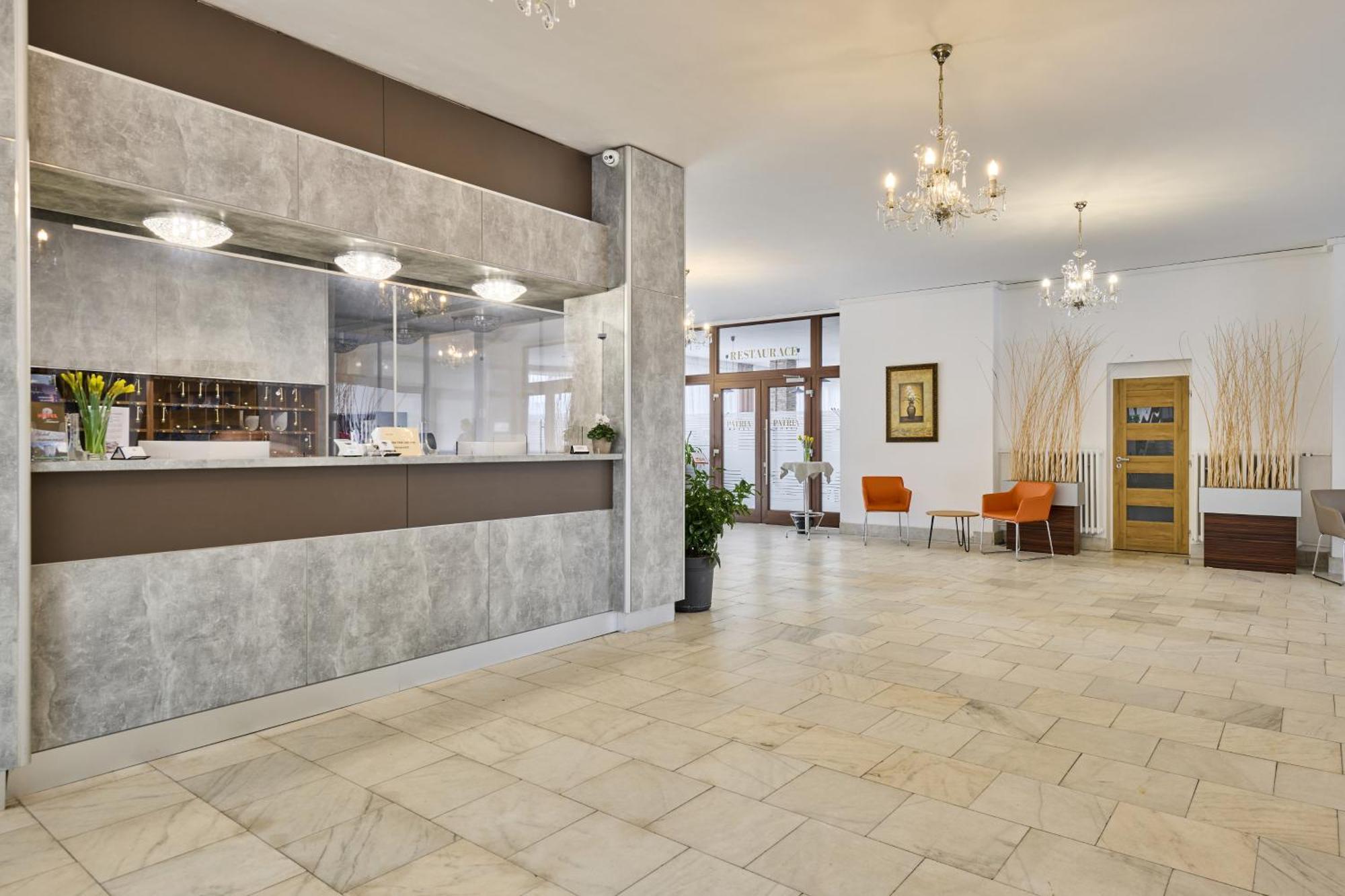 Patria Hotel Trutnov Exterior foto